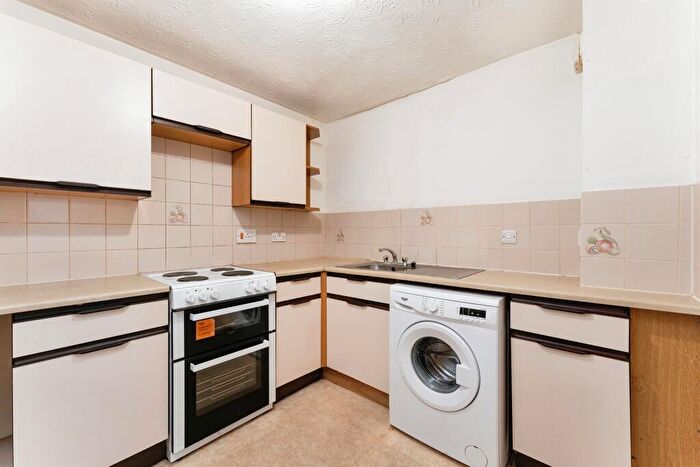 1 Bedroom Flat To Rent In Station Road, March, PE15