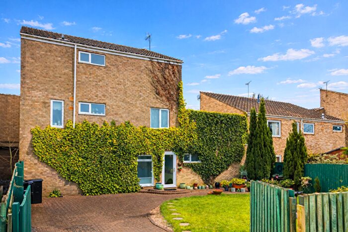 4 Bedroom House For Sale In Blenheim Walk, Corby, NN18