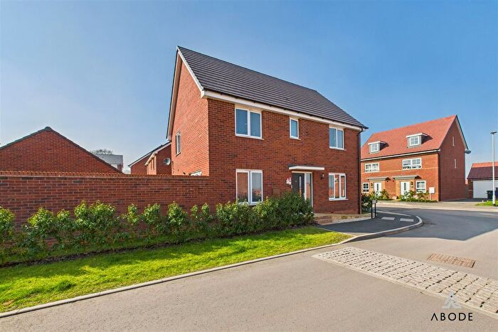 4 Bedroom Detached House To Rent In Dowling Road, Uttoxeter, Staffordshire, ST14