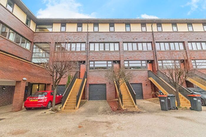 4 Bedroom Terraced House For Sale In Enterprise Lane, Campbell Park, Milton Keynes, MK9