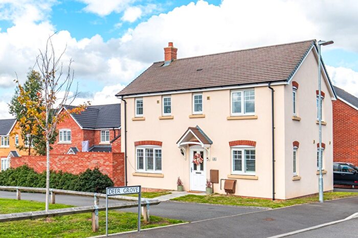 3 Bedroom Detached House For Sale In Deer Grove, Droitwich, Worcestershire, WR9