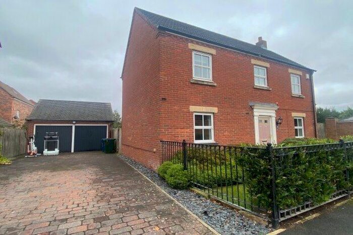 3 Bedroom Property To Rent In Netherwitton Way, Newcastle Upon Tyne, NE3