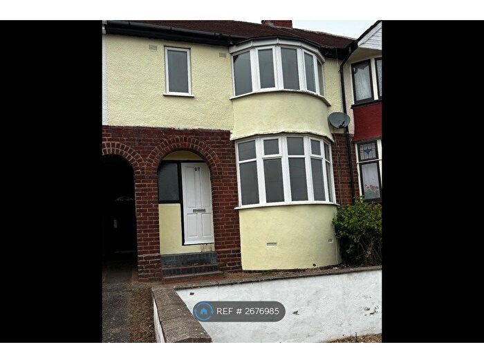 3 Bedroom Terraced House To Rent In West Road, Halesowen, B63