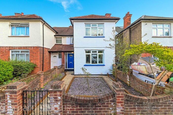3 Bedroom Property To Rent In Cotterill Road, Surbiton, KT6