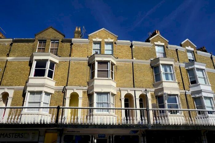 1 Bedroom Flat To Rent In Monson Colonnade, Monson Road, Tunbridge Wells, TN1