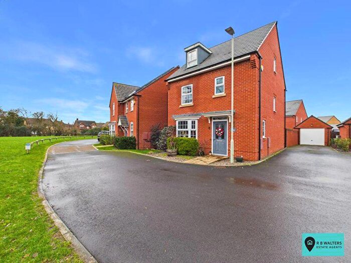 4 Bedroom Detached House For Sale In Lutra Close, Hardwicke, GL2