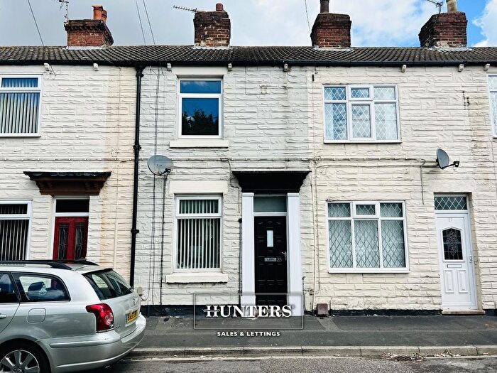 3 Bedroom Terraced House To Rent In Albert Street, Featherstone, WF7