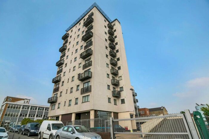 2 Bedroom Flat To Rent In The Pinnacle, High Road, Chadwell Heath, RM6