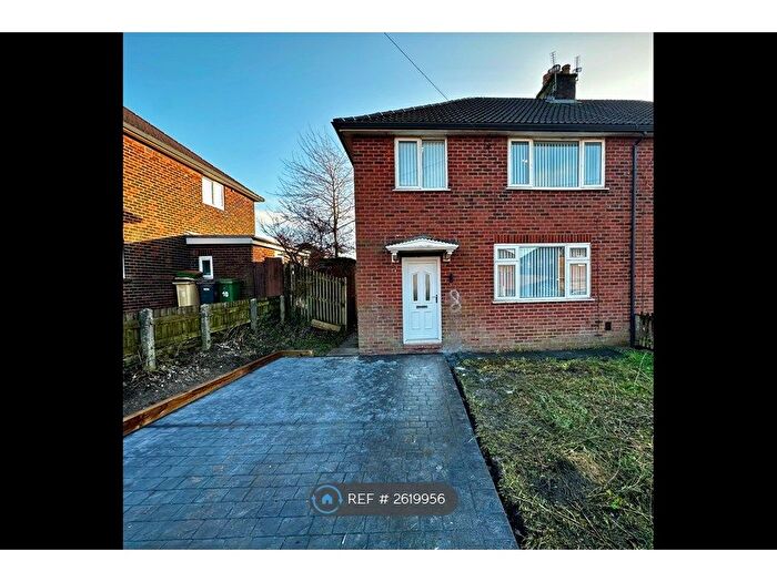 3 Bedroom Semi Detached House To Rent In Masefield Drive, Farnworth, Bolton, BL4