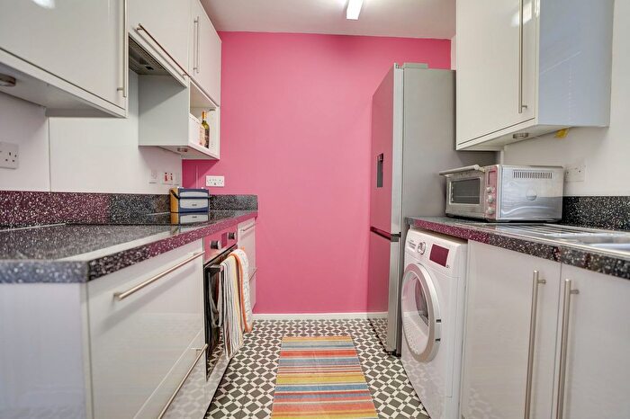 2 Bedroom Bungalow For Sale In St. James Lane, Bury St. Edmunds, IP33