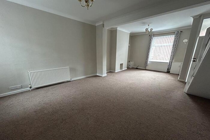 2 Bedroom Terraced House To Rent In Palmer Street, Sale, M33