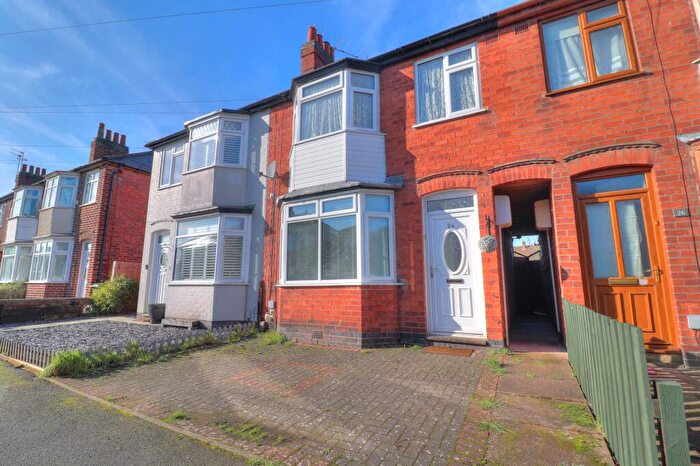 3 Bedroom Terraced House For Sale In Linden Road, Loughborough, LE11