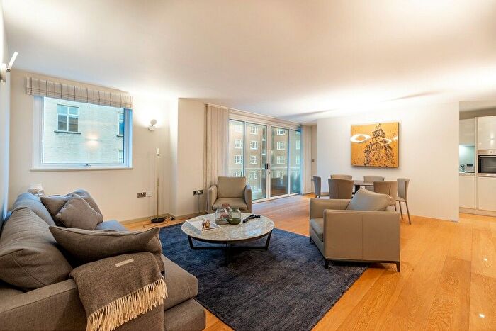 3 Bedroom Flat To Rent In William Mews, Knightsbridge, SW1X