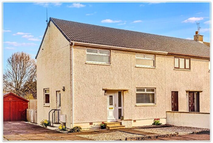 3 Bedroom End Of Terrace House For Sale In Mason Avenue, KA18