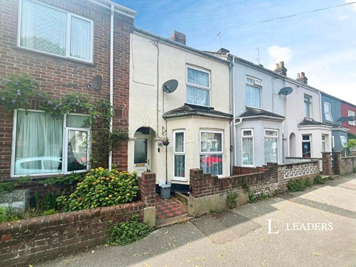 3 Bedroom Terraced House For Sale In Ipswich Road, Lowestoft, NR32