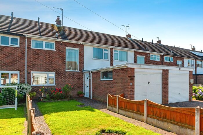 3 Bedroom Terraced House For Sale In Parker Drive, Chester, Cheshire, CH3