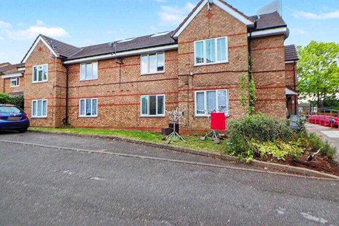 Studio For Sale In Bradman Way, Stevenage, Hertfordshire, SG1