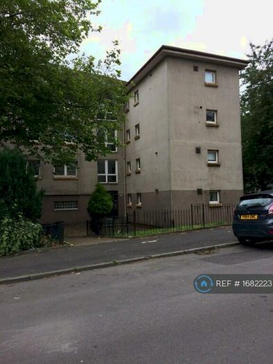 2 Bedroom Flat To Rent In Keal Avenue, Glasgow, G15