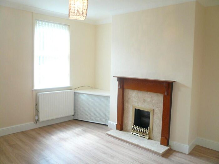 2 Bedroom Terraced House To Rent In Hoole Lane, Chester, Cheshire, CH2