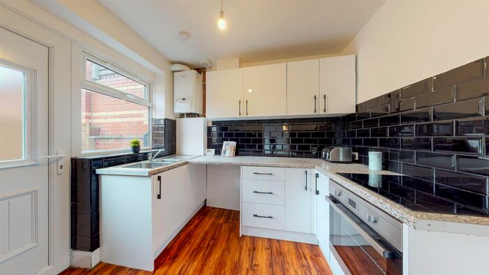 3 Bedroom Terraced House To Rent In Savile Road, Castleford, WF10