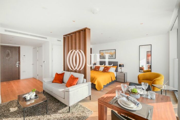 Studio To Rent In Marsh Wall, London, E14