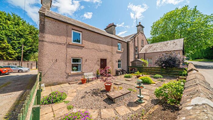 2 Bedroom Flat For Sale In Trinity Cottages Luncarty Perth, PH1