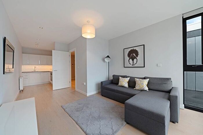 1 Bedroom Flat To Rent In Tower House Lofts, - Lewisham High Street, SE13