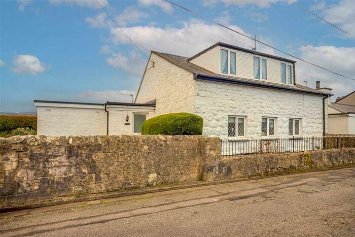 3 Bedroom Detached House For Sale In Ty Gwyn, Tyn Lon, Llandwrog, Caernarfon, Gwynedd, LL54