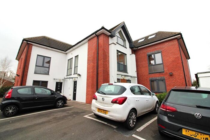 2 Bedroom Apartment To Rent In Park View Court, West Bridgford, Nottingham, NG2
