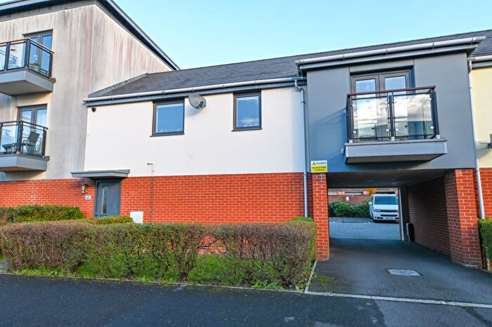 1 Bedroom Property For Sale In Tamworth Road, Waterlooville, PO7