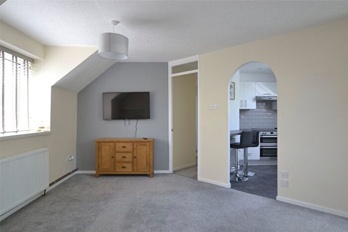 1 Bedroom Flat To Rent In Longborough Drive, Abbeymead, Gloucester, Gloucestershire, GL4