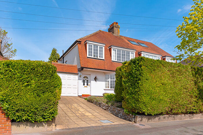 3 Bedroom Semi Detached House For Sale In West Coulsdon, Surrey, CR5