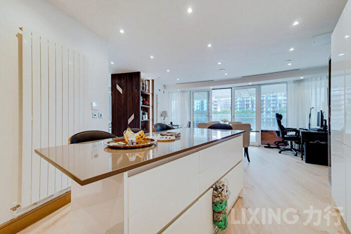 3 Bedroom Apartment For Sale In Crossharbour Plaza, Canary Wharf, E14