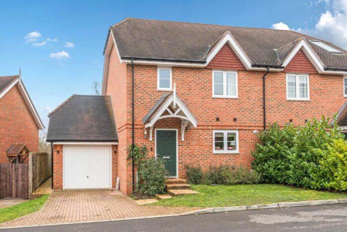 3 Bedroom Semi Detached House For Sale In Weyburn Lane, Elstead, Godalming, GU8