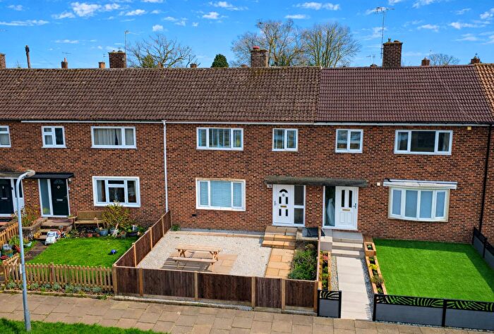 3 Bedroom Terraced House For Sale In Knightsbridge Way, Adeyfield, Hemel Hempstead, HP2