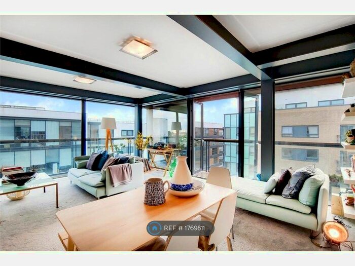 2 Bedroom Flat To Rent In Victoria Mills Studios, London, E15