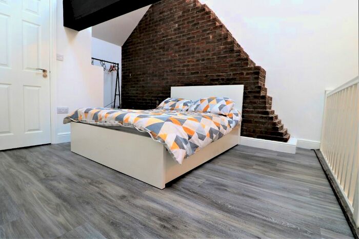 1 Bedroom Flat To Rent In The Bayhouse, Wincolmlee, Hull, HU2