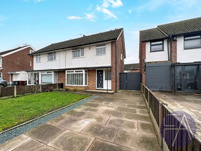 3 Bedroom Semi Detached House For Sale In Meadow Lane, Ainsdale, Sefton, PR8