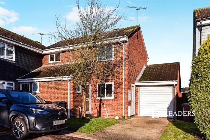 3 Bedroom Semi Detached House To Rent In Stirrup Close, Chelmsford, Essex, CM1