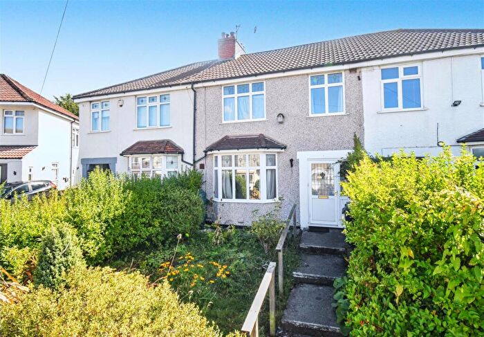 3 Bedroom House For Sale In A Wonderful Home Offered With Vacant Possession On Greenfield Avenue, Bristol, BS10