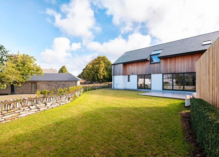 4 Bedroom Detached House For Sale In St Issey, PL27