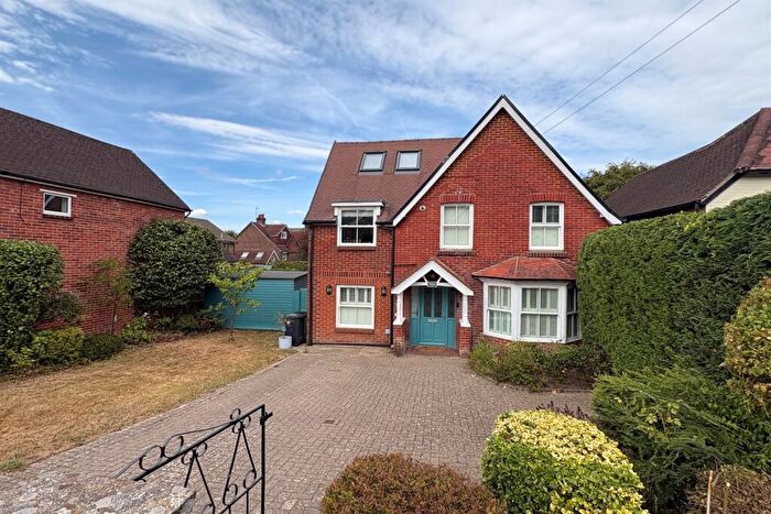 5 Bedroom Detached House To Rent In Camelsdale Road, Haslemere, GU27