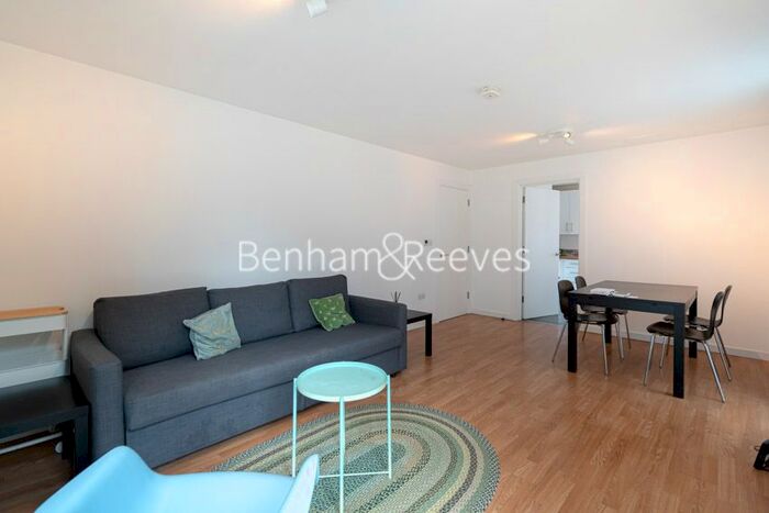 2 Bedroom Flat To Rent In Killick Street, City, N1