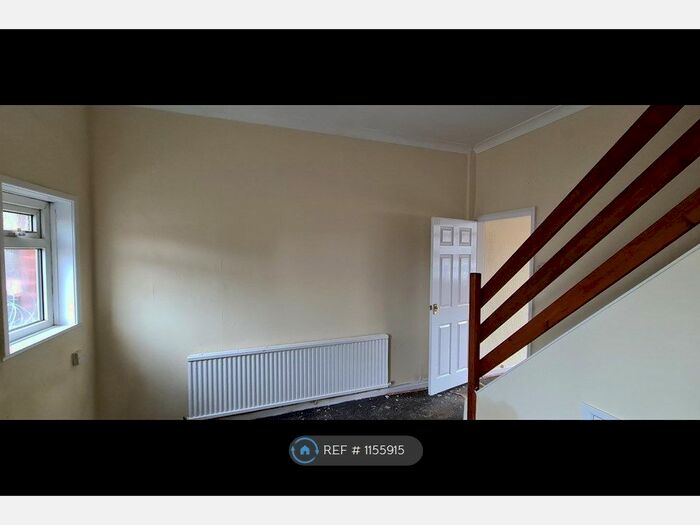 2 Bedroom Terraced House To Rent In Plodder Lane, Farnworth, Bolton, BL4