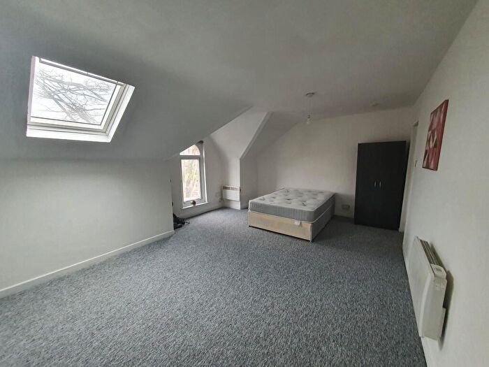 1 Bedroom Flat To Rent In Flat, Norman Road, Manchester, M14