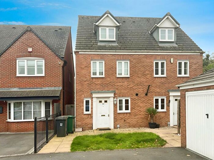 3 Bedroom Semi-Detached House To Rent In Old Station Close, Etwall, DE65