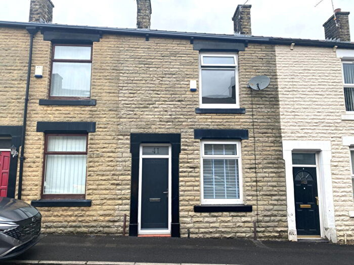 2 Bedroom Terraced House For Sale In Tudor Street, Shaw, Oldham, OL2