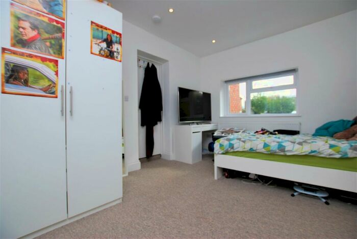 1 Bedroom House To Rent In Ardmore Avenue, Guildford, Surrey, GU2