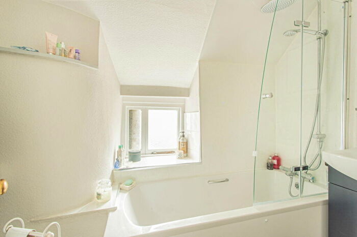 2 Bedroom Cottage For Sale In Culverhay, Wotton-under-Edge, GL12