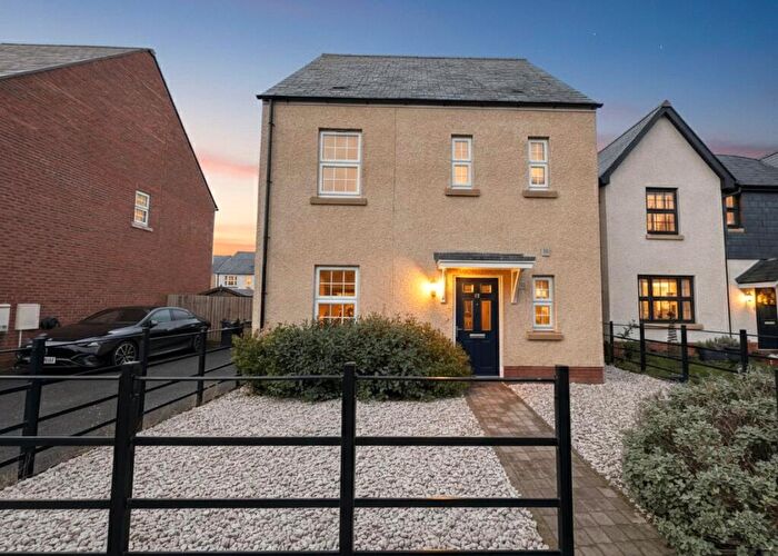 3 Bedroom Detached House To Rent In Topsham, Exeter, EX2